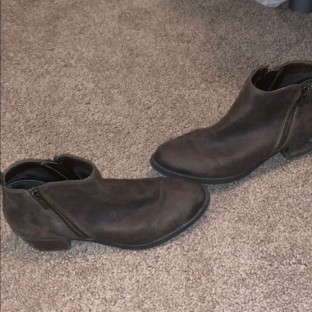 Women’s booties